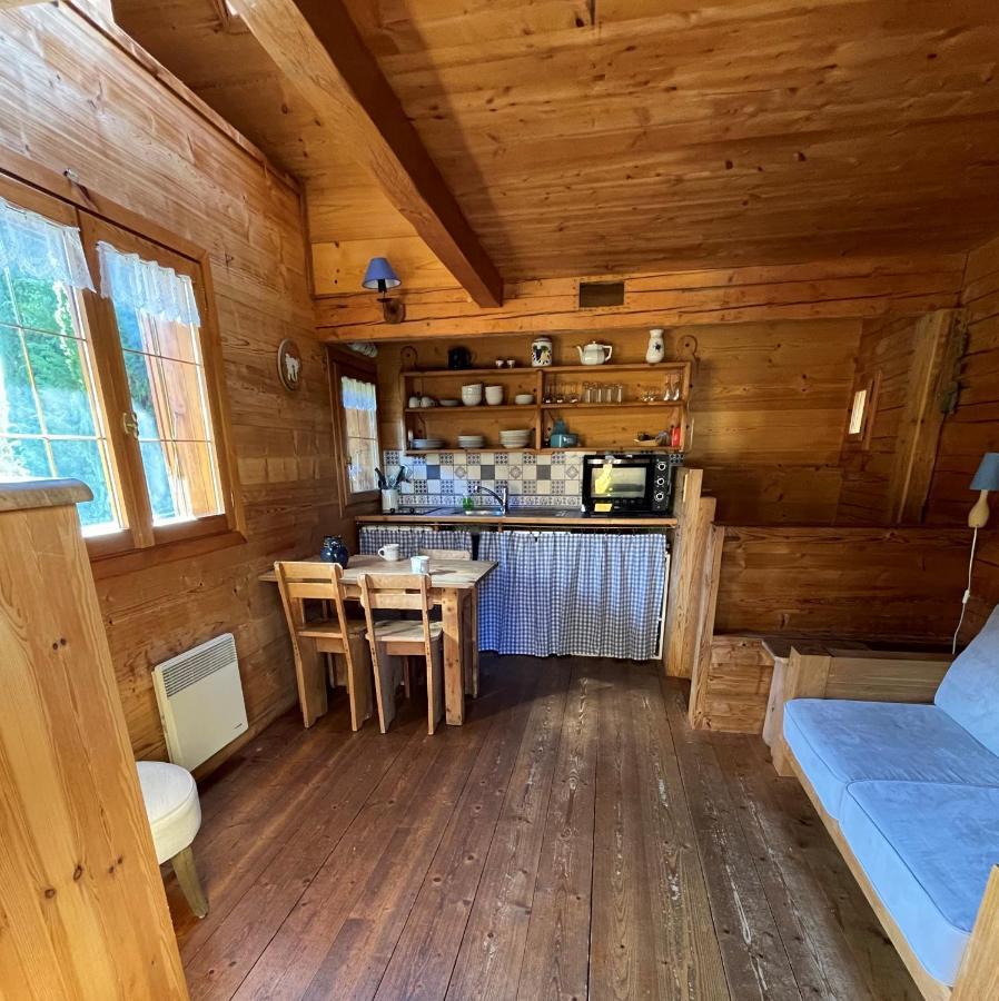 "Chalet Les Aravis" Chalet Et Appartements Le Grand-Bornand Bagian luar foto
