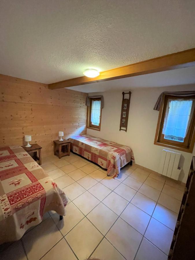 "Chalet Les Aravis" Chalet Et Appartements Le Grand-Bornand Bagian luar foto