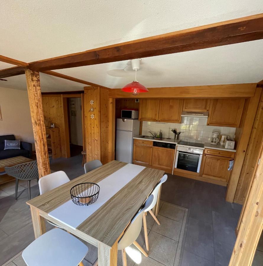 "Chalet Les Aravis" Chalet Et Appartements Le Grand-Bornand Bagian luar foto