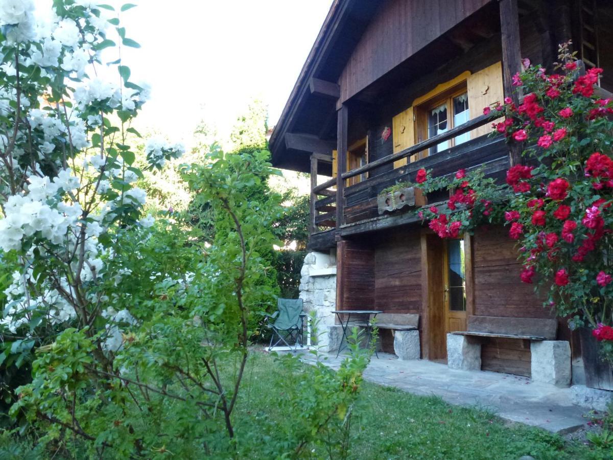 "Chalet Les Aravis" Chalet Et Appartements Le Grand-Bornand Bagian luar foto